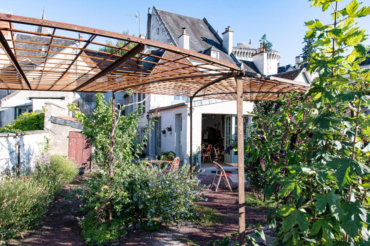 La Little Maison Loches Exterior photo
